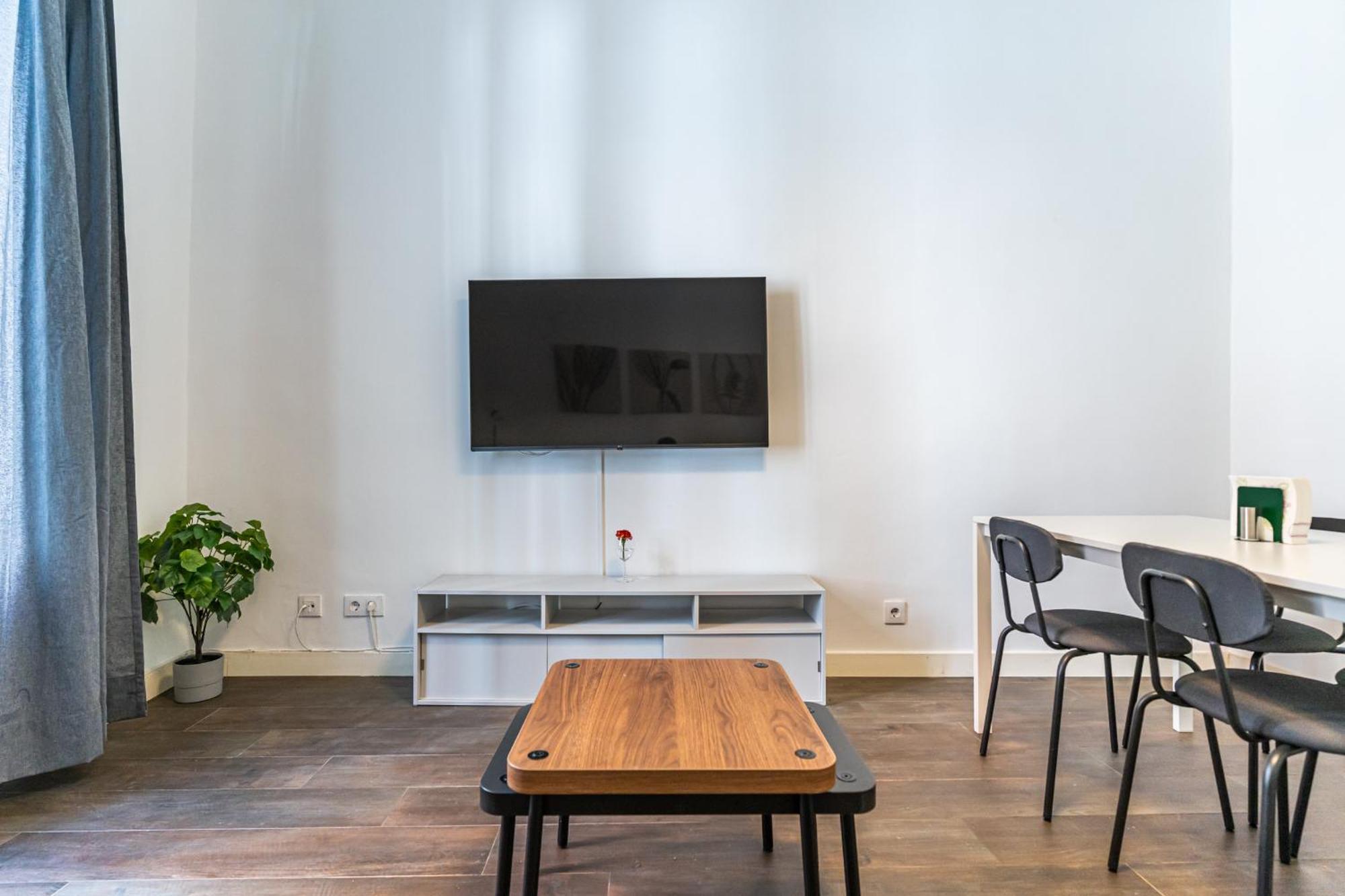 Vr Estudios Apartments Мадрид Екстер'єр фото